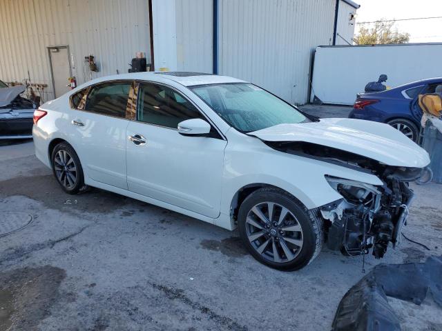Photo 4 from auction – 2017 NISSAN ALTIMA 2.5 with VIN 1N4AL3AP3HC235906