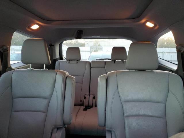 Photo 10 from auction – 2017 HONDA PILOT ELIT with VIN 5FNYF6H09HB062082