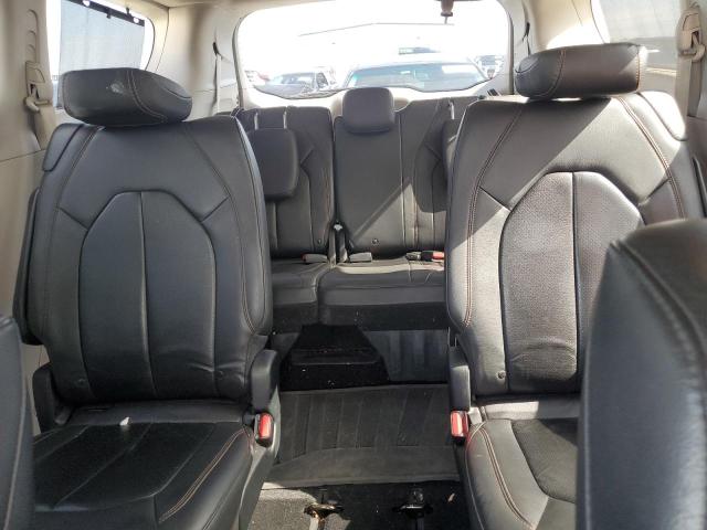 Photo 10 from auction – 2017 CHRYSLER PACIFICA T with VIN 2C4RC1EG2HR578466
