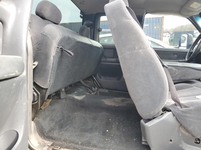 Photo 10 from auction – 2002 CHEVROLET SILVERADO with VIN 1GCHK29U02E271080