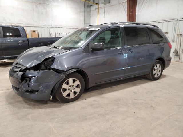TOYOTA SIENNA CE 2010 with VIN 5TDKK4CC1AS322631 - Photo from auction