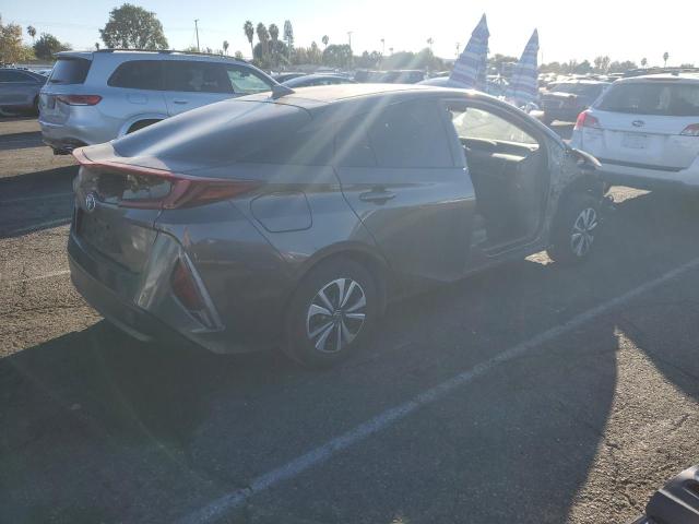 Photo 3 from auction – 2018 TOYOTA PRIUS PRIM with VIN JTDKARFP5J3082726