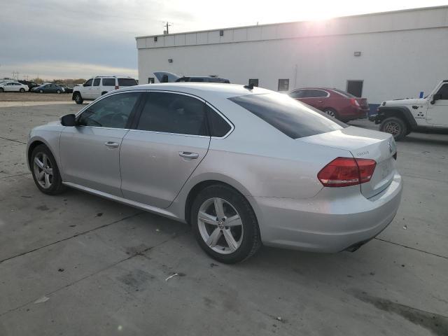 Photo 2 from auction – 2015 VOLKSWAGEN PASSAT S with VIN 1VWAS7A38FC079423