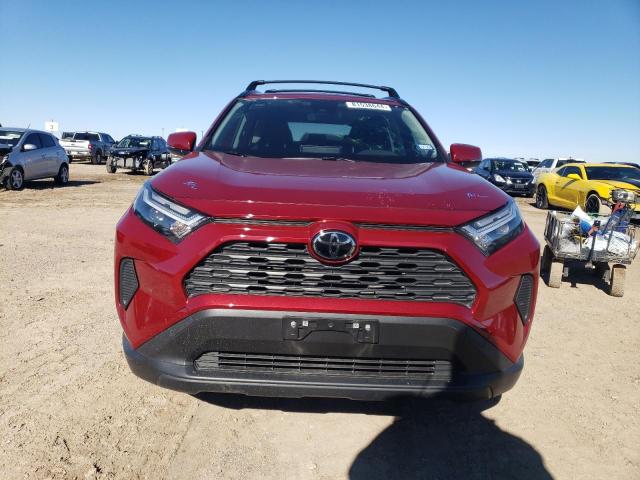 Photo 5 from auction – 2023 TOYOTA RAV4 XLE with VIN JTMW1RFV6PD099487