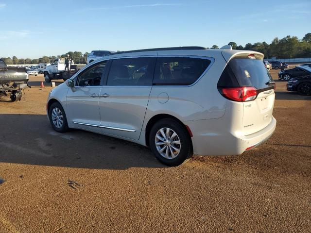 Photo 2 from auction – 2017 CHRYSLER PACIFICA T with VIN 2C4RC1BG4HR688505