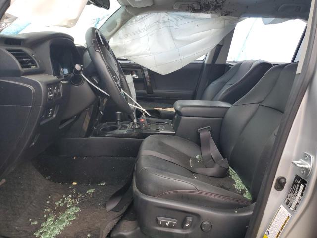 Photo 7 from auction – 2020 TOYOTA 4RUNNER SR with VIN JTEBU5JRXL5770152