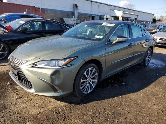 LEXUS ES 250 BAS 2021 with VIN 58AD11D13MU002576 - Photo from auction