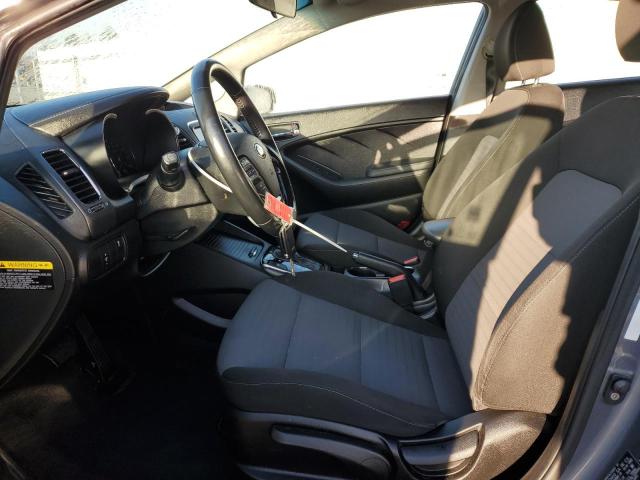 Photo 7 from auction – 2018 KIA FORTE LX with VIN 3KPFL4A78JE268520