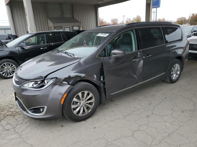 CHRYSLER PACIFICA T 2017 with VIN 2C4RC1BGXHR538897 - Photo from auction