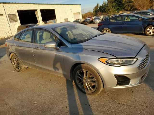 Photo 4 from auction – 2020 FORD FUSION SEL with VIN 3FA6P0CD5LR136901