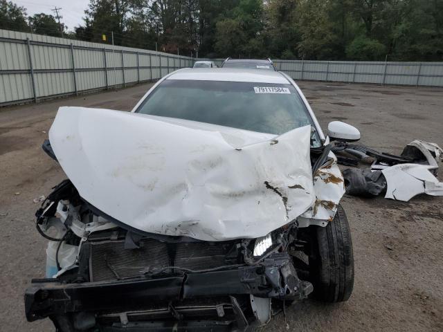Photo 5 from auction – 2016 TOYOTA CAMRY LE with VIN 4T4BF1FK4GR526383