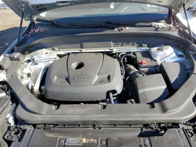 Photo 12 from auction – 2018 VOLVO XC60 T5 with VIN LYV102RK3JB097333