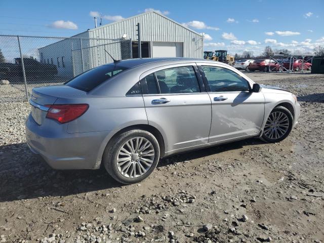 Photo 3 from auction – 2013 CHRYSLER 200 LIMITE with VIN 1C3CCBCG7DN555548