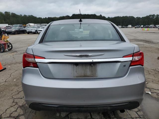 Photo 6 from auction – 2013 CHRYSLER 200 TOURIN with VIN 1C3CCBBB0DN602473