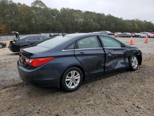 Photo 3 from auction – 2013 HYUNDAI SONATA GLS with VIN 5NPEB4AC1DH760883
