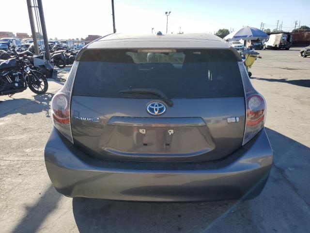 Photo 6 from auction – 2013 TOYOTA PRIUS C with VIN JTDKDTB33D1534681