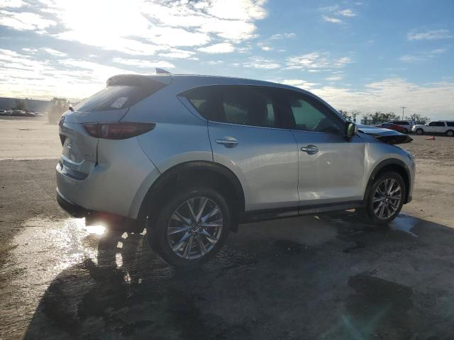 Photo 3 from auction – 2019 MAZDA CX-5 GRAND with VIN JM3KFADM3K1640251