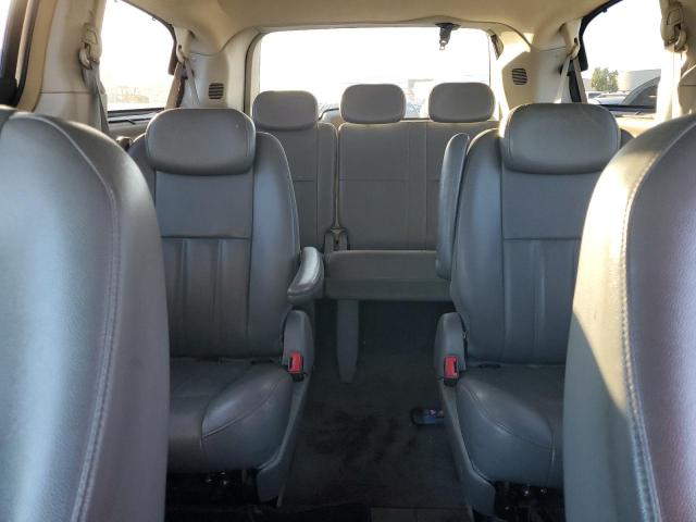 Photo 10 from auction – 2010 CHRYSLER TOWN & COU with VIN 2A4RR5DX0AR345550