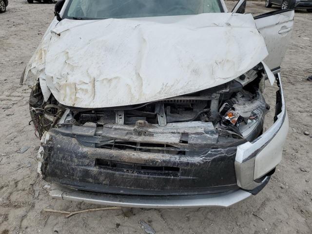 Photo 12 from auction – 2017 MITSUBISHI OUTLANDER with VIN JA4AD2A3XHZ062858