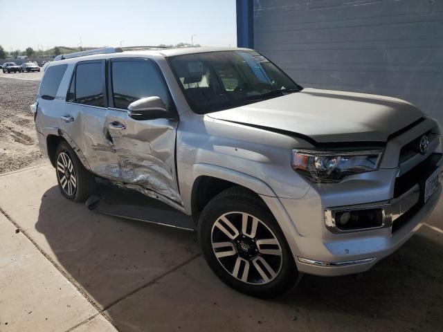 Photo 4 from auction – 2019 TOYOTA 4RUNNER SR with VIN JTEBU5JR0K5732413