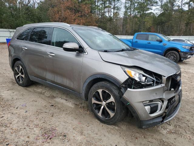 Photo 4 from auction – 2016 KIA SORENTO EX with VIN 5XYPH4A17GG186534