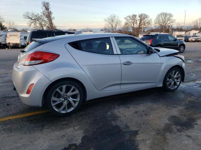 Photo 3 from auction – 2017 HYUNDAI VELOSTER with VIN KMHTC6AD1HU317925