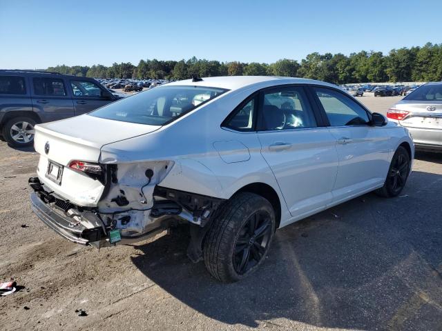 Photo 3 from auction – 2024 VOLKSWAGEN JETTA SE with VIN 3VW7M7BUXRM067076