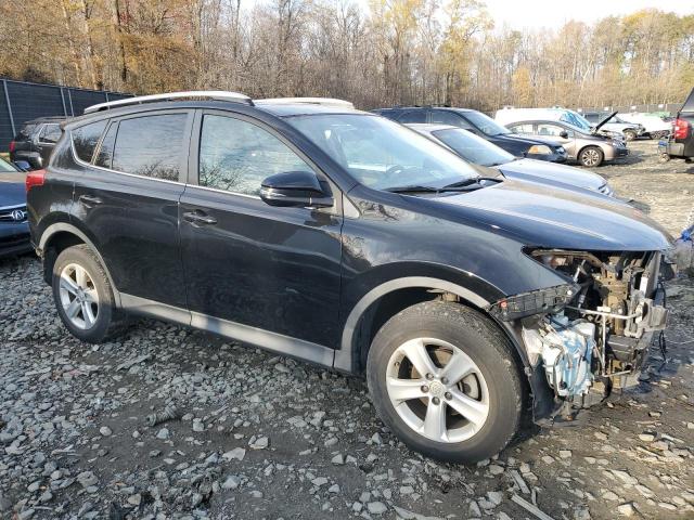 Photo 4 from auction – 2014 TOYOTA RAV4 XLE with VIN 2T3RFREVXEW136802