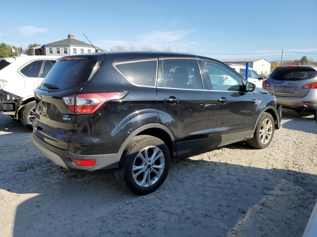 Photo 3 from auction – 2017 FORD ESCAPE SE with VIN 1FMCU9GD1HUC16177