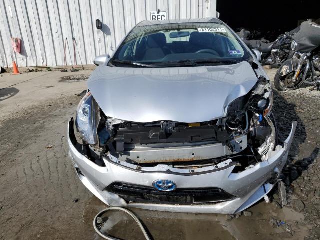 Photo 5 from auction – 2015 TOYOTA PRIUS C with VIN JTDKDTB39F1586710
