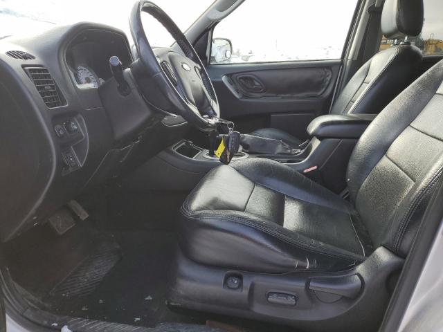 Photo 7 from auction – 2005 FORD ESCAPE LIM with VIN 1FMYU94105KC08935