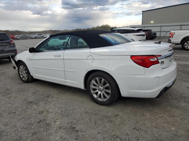 Photo 2 from auction – 2013 CHRYSLER 200 TOURIN with VIN 1C3BCBEG8DN635546