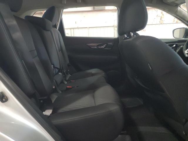 Photo 11 from auction – 2017 NISSAN ROGUE S with VIN KNMAT2MT7HP560239