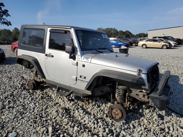 Photo 4 from auction – 2007 JEEP WRANGLER X with VIN 1J4FA24197L175632