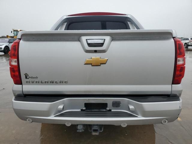 Photo 6 from auction – 2013 CHEVROLET AVALANCHE with VIN 3GNMCFE08DG213310