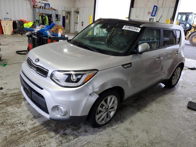 KIA SOUL + 2019 с VIN KNDJP3A58K7657408 - Снимка от търг