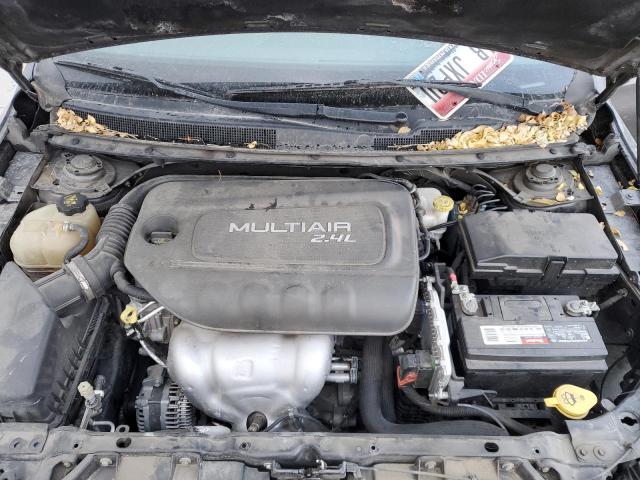 Photo 11 from auction – 2015 CHRYSLER 200 LIMITE with VIN 1C3CCCAB8FN645176