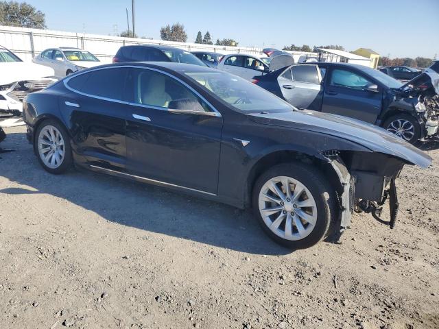 Photo 4 from auction – 2016 TESLA MODEL S with VIN 5YJSA1E10GF174241