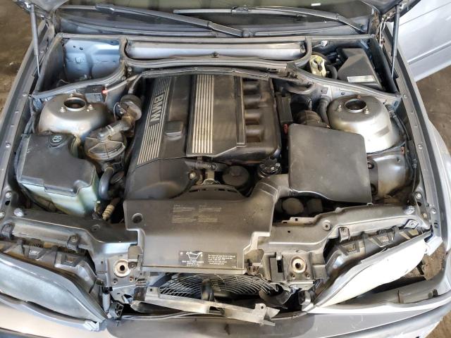 Photo 11 from auction – 2005 BMW 325 I with VIN WBAET37485NJ90516
