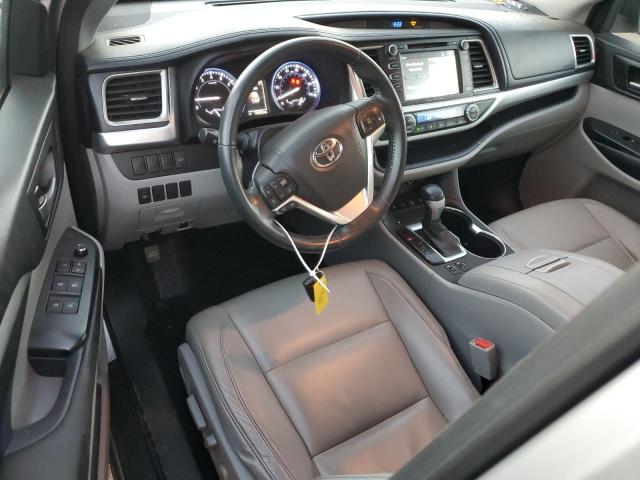 Photo 8 from auction – 2016 TOYOTA HIGHLANDER with VIN 5TDJKRFH6GS351065