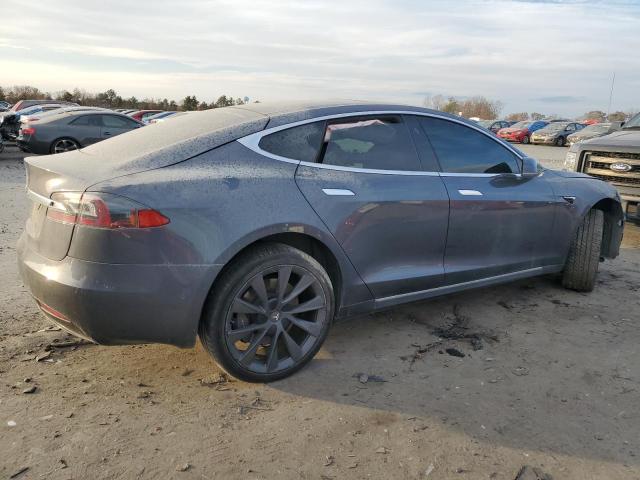 Снимка 3 от търг – 2018 TESLA MODEL S с VIN 5YJSA1E21JF258147