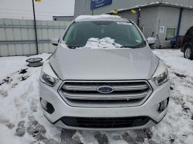 Photo 5 from auction – 2017 FORD ESCAPE SE with VIN 1FMCU0GD3HUA54211