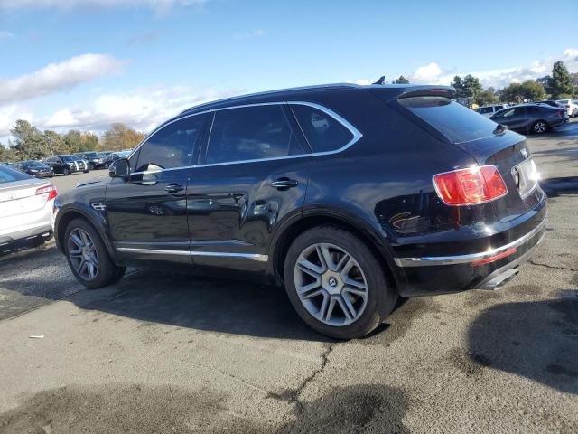 Photo 2 from auction – 2018 BENTLEY BENTAYGA with VIN SJAAC4ZV8JC019477