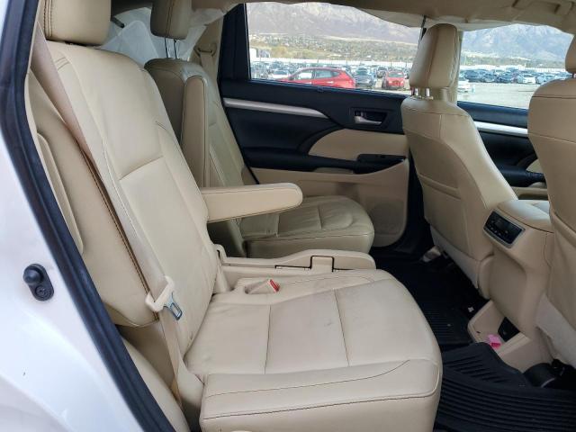 Foto 11 de la subasta – 2016 TOYOTA HIGHLANDER con VIN 5TDJKRFH2GS294900