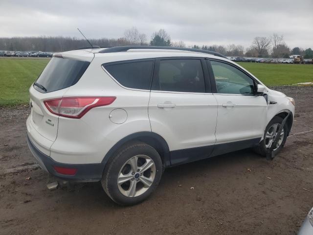 Photo 3 from auction – 2014 FORD ESCAPE SE with VIN 1FMCU0GX5EUB95187