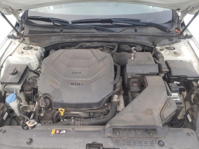 Photo 11 from auction – 2017 KIA CADENZA PR with VIN KNALB4J12H5043031