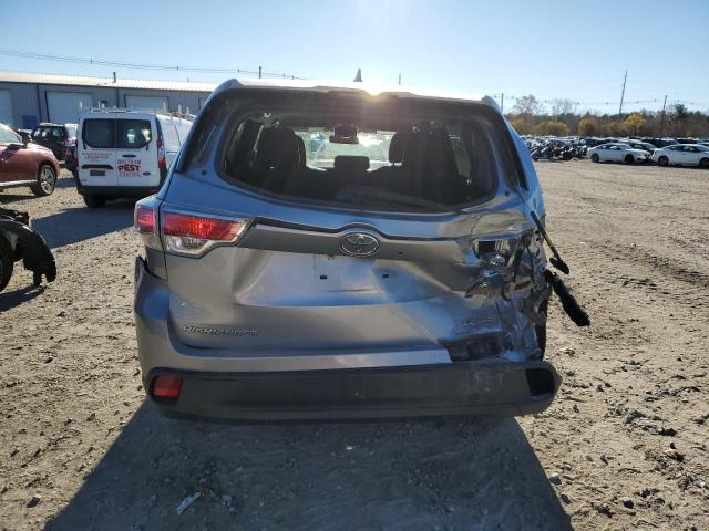 Photo 6 from auction – 2016 TOYOTA HIGHLANDER with VIN 5TDBKRFH6GS324176