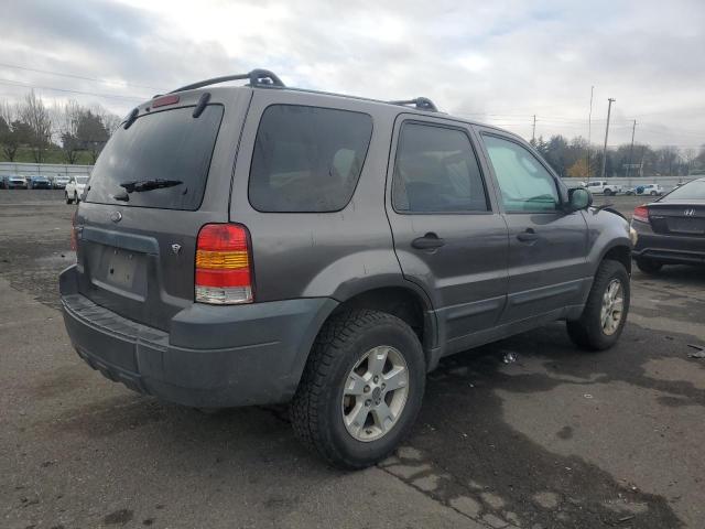 Photo 3 from auction – 2005 FORD ESCAPE XLT with VIN 1FMYU93115KB28352