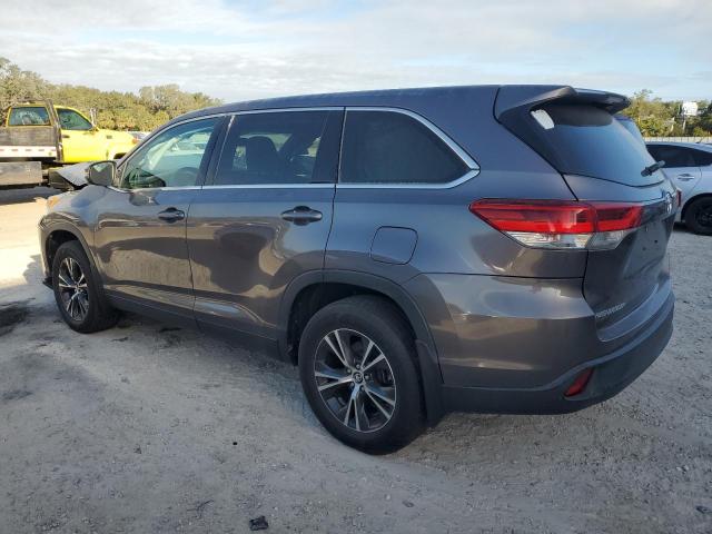 Photo 2 from auction – 2019 TOYOTA HIGHLANDER with VIN 5TDBZRFH6KS960357