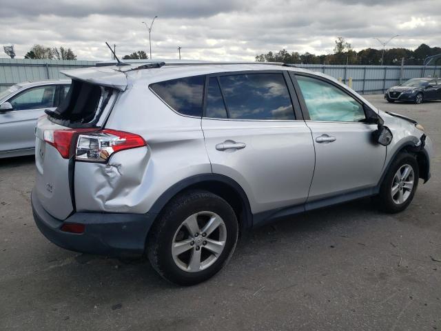 Photo 3 from auction – 2014 TOYOTA RAV4 XLE with VIN 2T3RFREV4EW206567
